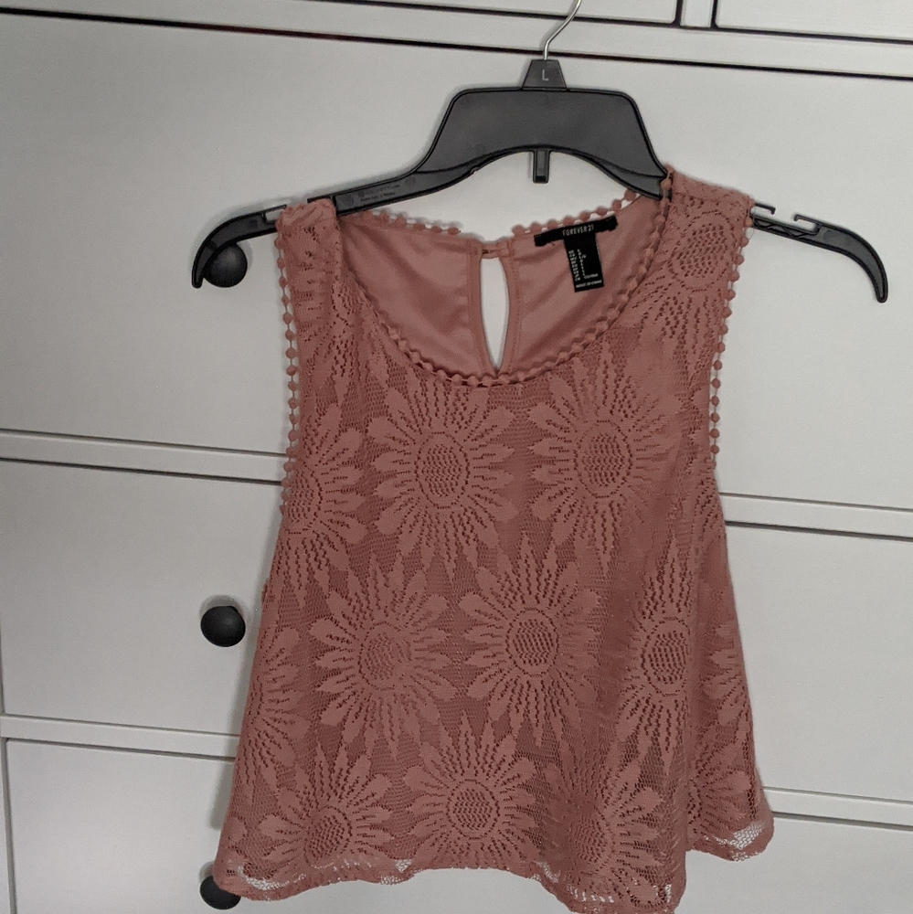Forever 21 Pink lace crop top